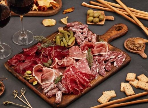 Salumi e prodotti a base di carne: gusto e tradizione